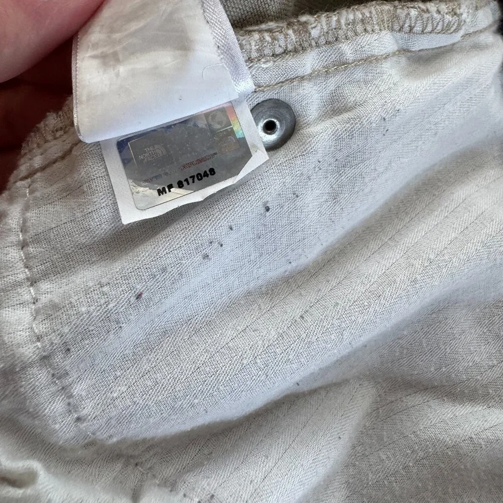 The North Face Khaki Pants Size 34 Regular